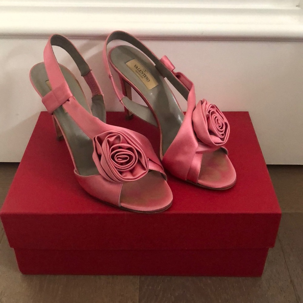 Valentino Blush Sandals 37.5